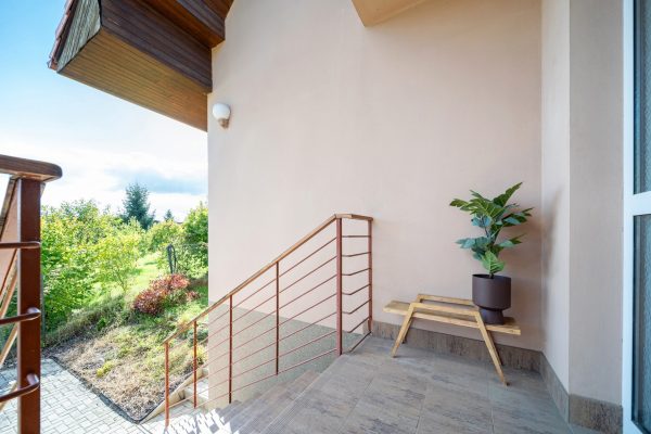 EXKLUZIVNÍ VILA 321 m² s vlastní studnou, Statenice – Černý Vůl.